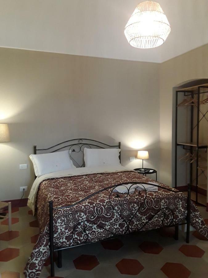 Dimora Don Francesco Bed & Breakfast Alberobello Ngoại thất bức ảnh